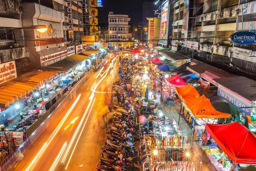 Astra Sky River Condo Chiang Mai Eksteriør bilde